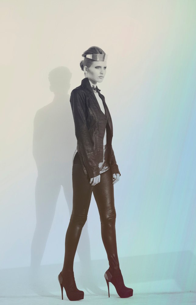 Ph: Victoria Leites / As: Julian Giacobbe / Stylist: Dra. Whatavision / Make up: Joy Blanco para Jazmín Calcarami Estudio/ Hair: Alejandro Reyes / Model: Janet Bianconi para REBEL MANAGEMENT