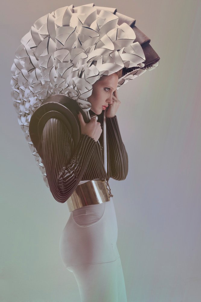 Ph: Victoria Leites / As: Julian Giacobbe / Stylist: Dra. Whatavision / Make up: Joy Blanco para Jazmín Calcarami Estudio/ Hair: Alejandro Reyes / Model: Janet Bianconi para REBEL MANAGEMENT